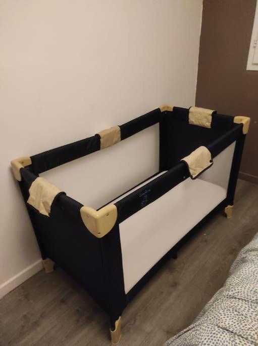 City & Cosy, Lyon Charcot- Wifi - Lave Linge - Balcon - Parking 外观 照片