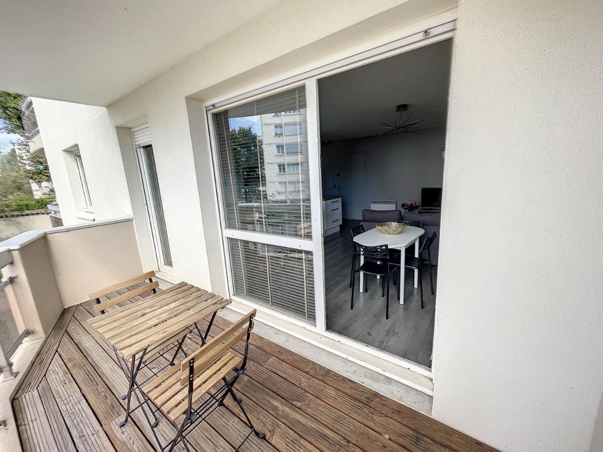 City & Cosy, Lyon Charcot- Wifi - Lave Linge - Balcon - Parking 外观 照片