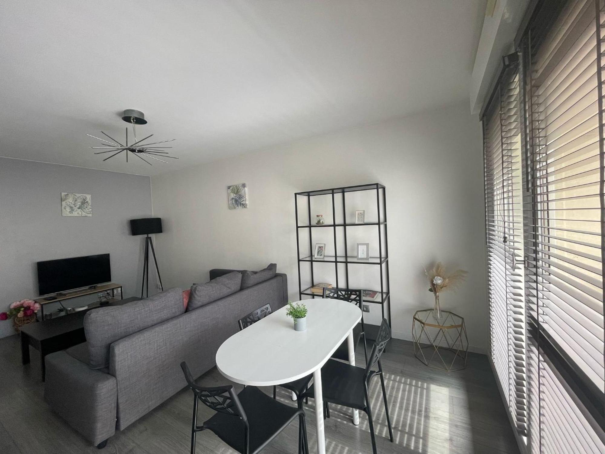 City & Cosy, Lyon Charcot- Wifi - Lave Linge - Balcon - Parking 外观 照片