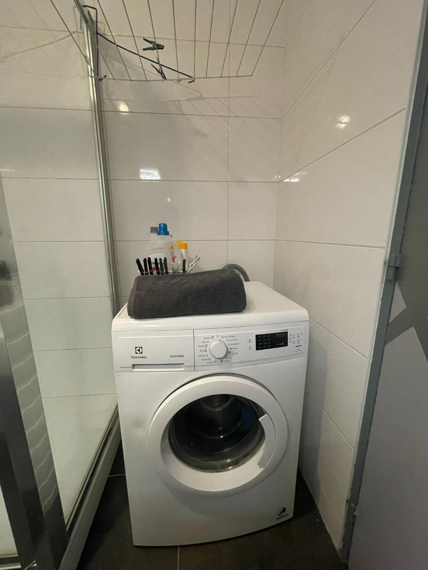 City & Cosy, Lyon Charcot- Wifi - Lave Linge - Balcon - Parking 外观 照片